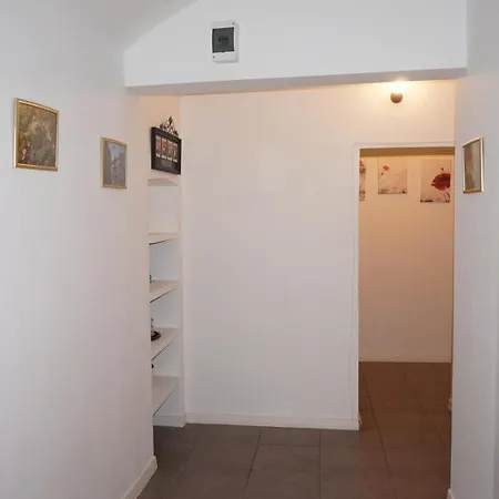 Sunny Apartament דירה קרקוב
